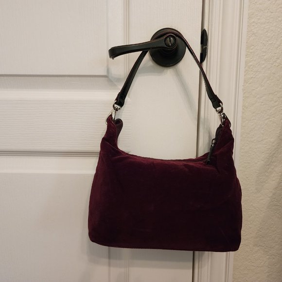 Beautiful rich purple soft velvet Lauren Ralph Lauren shoulder bag with zipper - Picture 3 of 5